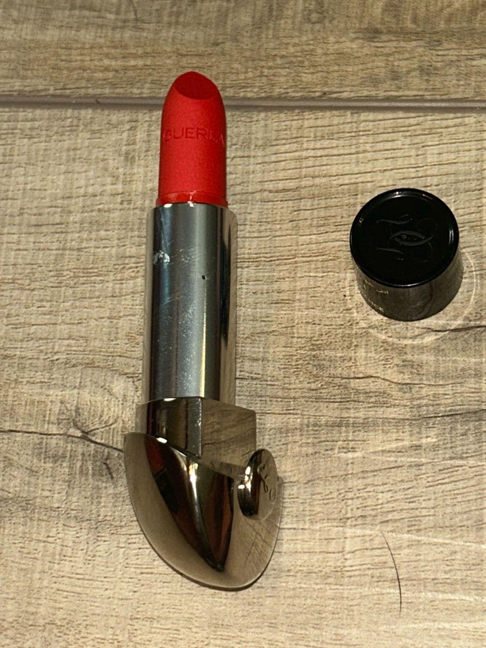 Guerlain Rouge G Lipstick Refill #44 Satin Red Luxury Beauty Vanity Designer